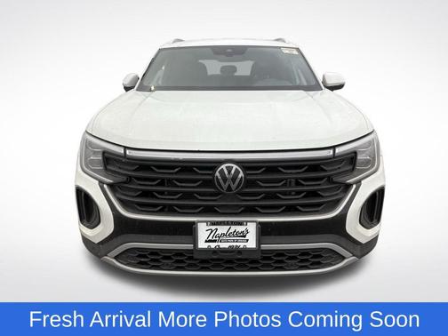 2024 Volkswagen Atlas Cross Sport 2.0T SE w/Technology 4MOTION