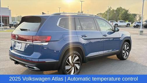 2025 Volkswagen Atlas 2.0T SEL