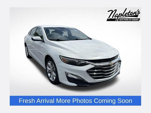 Summit White 2023 Chevrolet Malibu FWD 1LT
