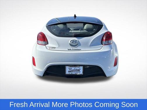 2013 Hyundai Veloster Base