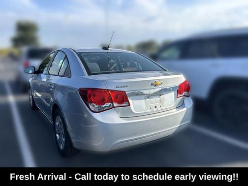 Silver Ice Metallic 2016 Chevrolet Cruze Limited LS