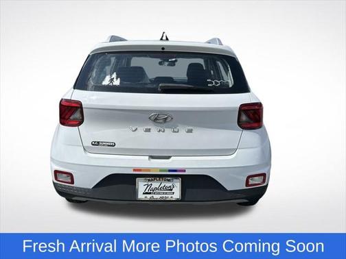 2020 Hyundai VENUE SEL