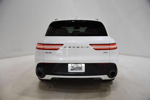 2023 Genesis GV70 2.5T AWD