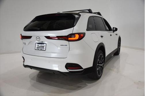 2025 Mazda CX-70 PHEV Premium Plus Package