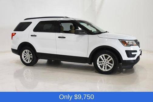 Oxford White 2017 Ford Explorer Base