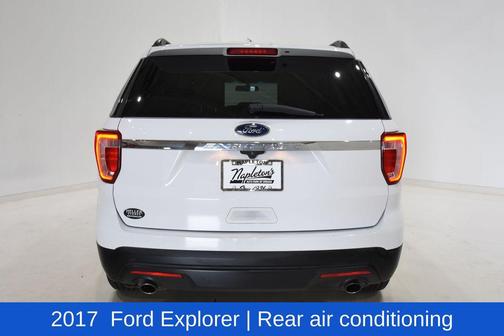 Oxford White 2017 Ford Explorer Base
