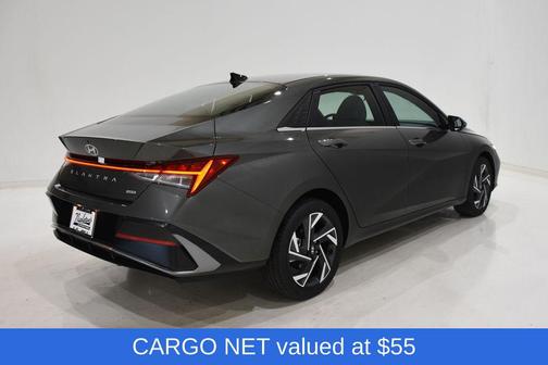 2025 Hyundai ELANTRA HEV Limited