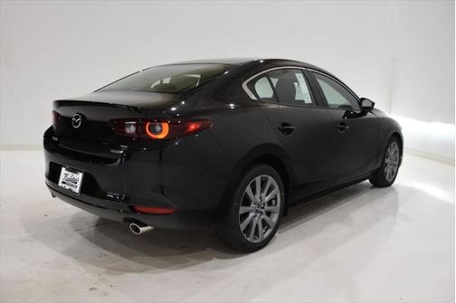 2025 Mazda Mazda3 FWD w/Preferred Package