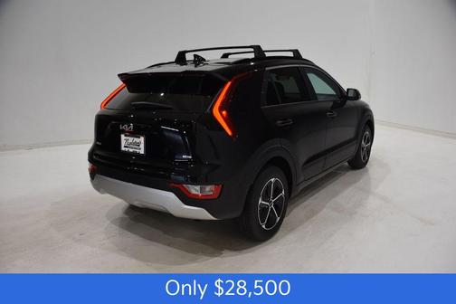 Aurora Black Pearl 2025 Kia Niro EX