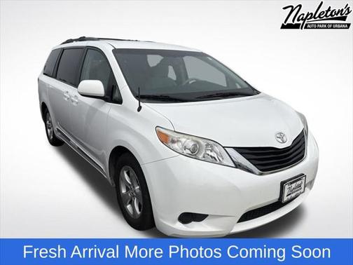 2014 Toyota Sienna LE
