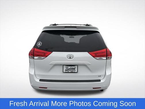2014 Toyota Sienna LE