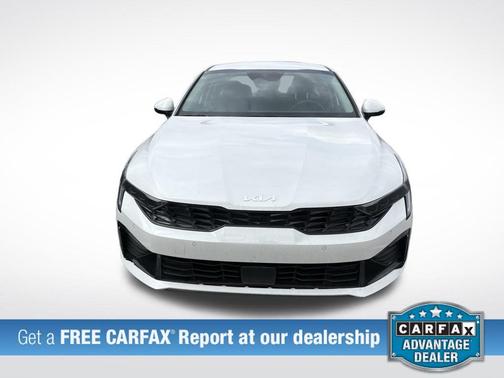 Snow White Pearl 2025 Kia K5 LXS