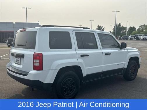 2016 Jeep Patriot Sport