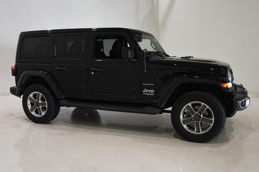 Black Clearcoat 2021 Jeep Wrangler Unlimited Sahara