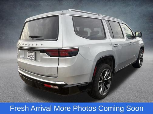 2022 Jeep Wagoneer Series III 4x4