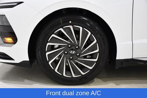 2026 Hyundai SONATA Hybrid SE