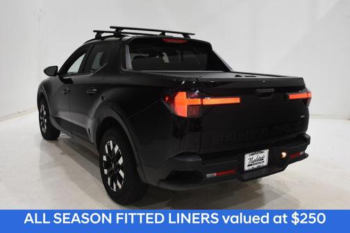 2025 Hyundai SANTA CRUZ SEL Activity