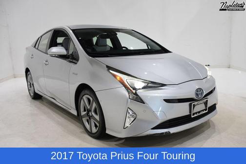 2017 Toyota Prius Four Touring