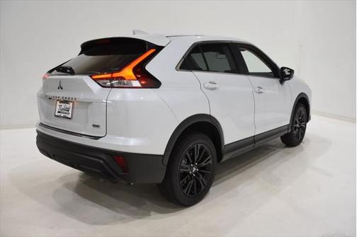 2025 Mitsubishi Eclipse Cross LE