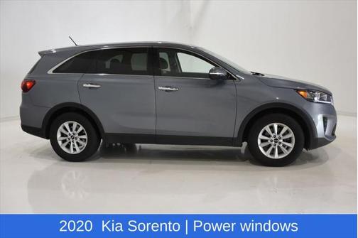 2020 Kia Sorento LX