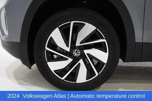 2024 Volkswagen Atlas 2.0T SE w/Technology 4MOTION
