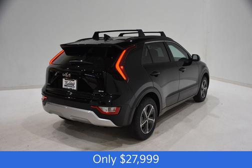 Aurora Black Pearl 2025 Kia Niro EX