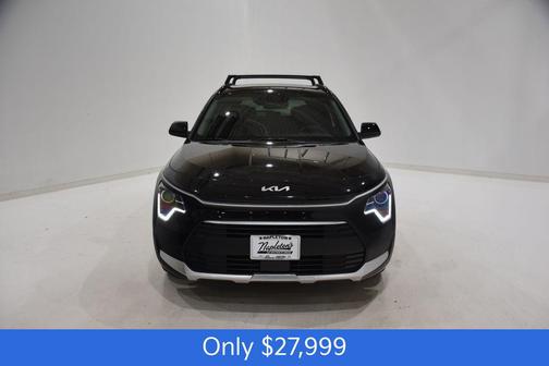 Aurora Black Pearl 2025 Kia Niro EX
