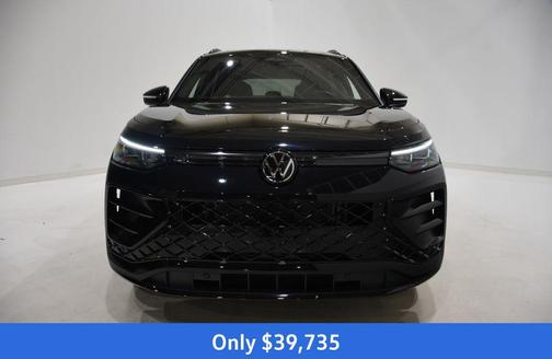 2025 Volkswagen Tiguan 2.0T SE R-Line Black 4MOTION