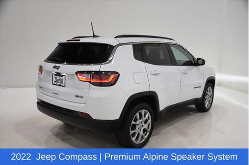 2022 Jeep Compass Latitude Lux