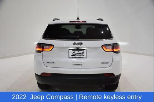 2022 Jeep Compass Latitude Lux
