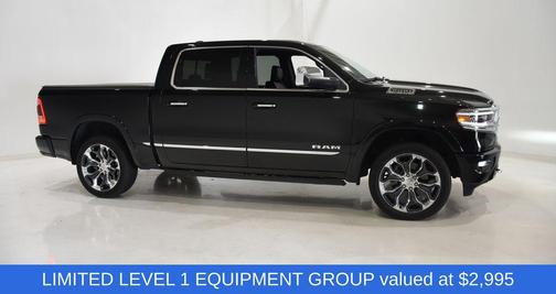 Diamond Black Crystal Pearlcoat 2019 RAM 1500 Limited
