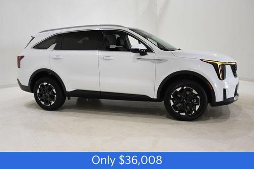 Glacial White Pearl 2026 Kia Sorento S