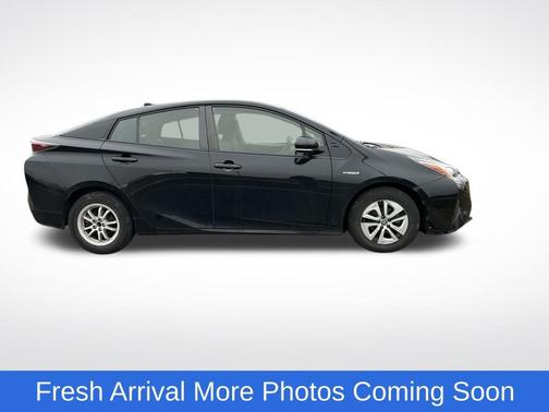2016 Toyota Prius Three