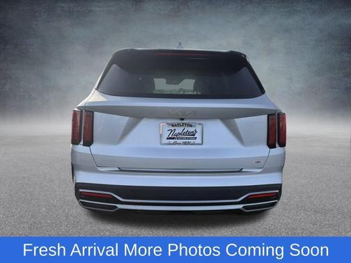 2023 Kia Sorento Hybrid EX