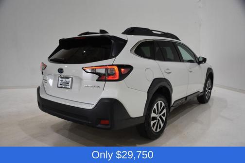 Crystal White Pearl 2025 Subaru Outback Premium