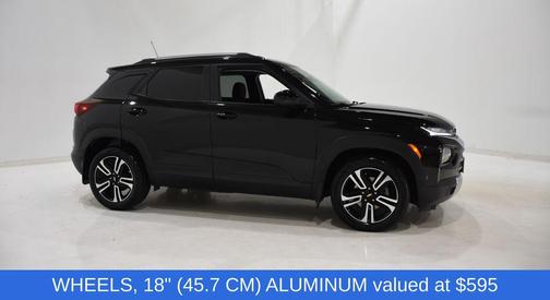 Mosaic Black Metallic 2023 Chevrolet Trailblazer LT