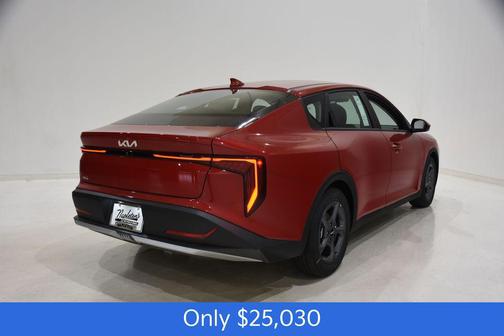 Currant Red 2026 Kia K4 LXS