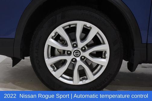 Caspian Blue Metallic 2022 Nissan Rogue Sport SV
