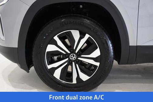 2025 Volkswagen Atlas 2.0T SE