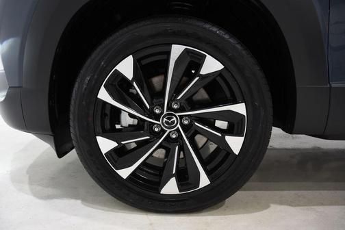 2026 Mazda CX-50 Hybrid Premium Plus