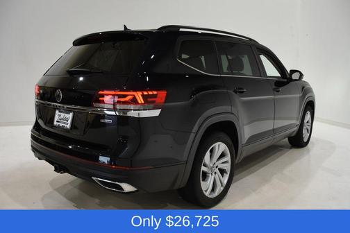 2022 Volkswagen Atlas 3.6L SE w/Technology