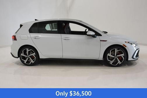 2024 Volkswagen Golf GTI 2.0T SE DSG