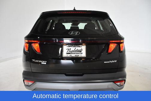 Ash Black 2026 Hyundai TUCSON Hybrid Blue SE