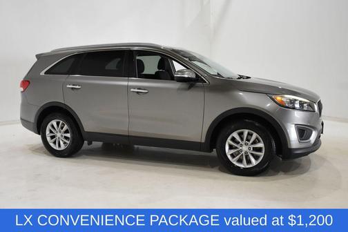 Titanium Silver 2016 Kia Sorento LX