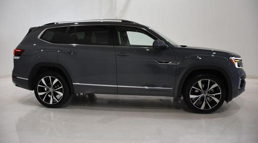2026 Volkswagen Atlas 2.0T SEL Premium R-Line 4MOTION
