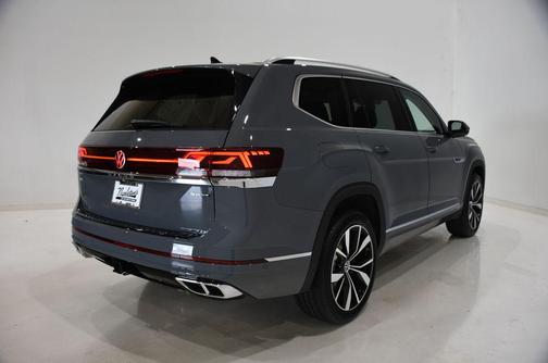 2026 Volkswagen Atlas 2.0T SEL Premium R-Line 4MOTION