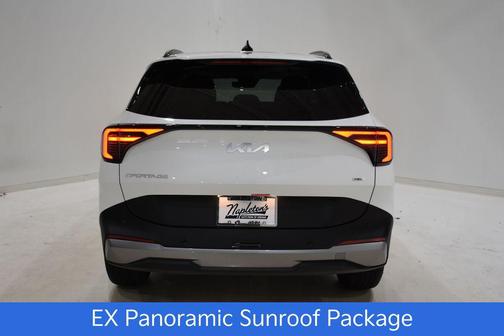 Snow White Pearl 2026 Kia Sportage Hybrid EX