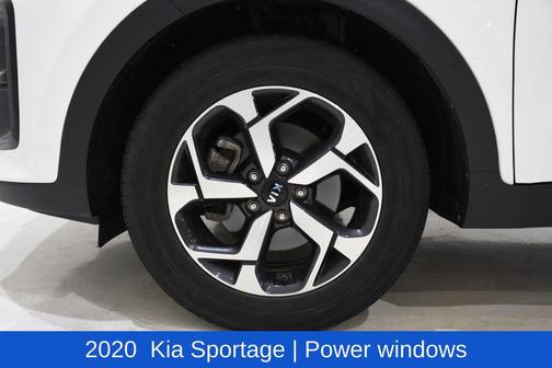 Clear White 2020 Kia Sportage LX