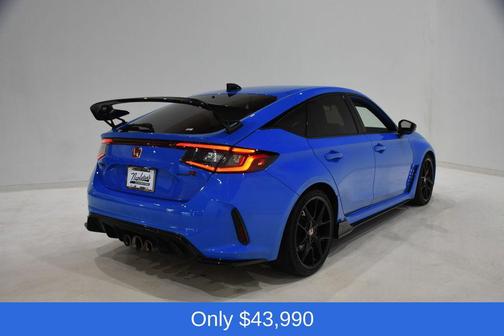 Boost Blue Pearl 2024 Honda Civic Type R