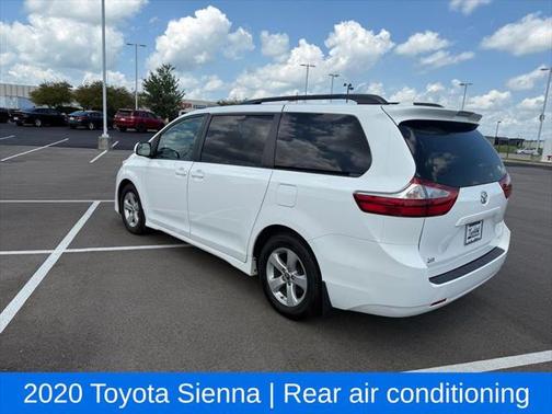 2020 Toyota Sienna LE